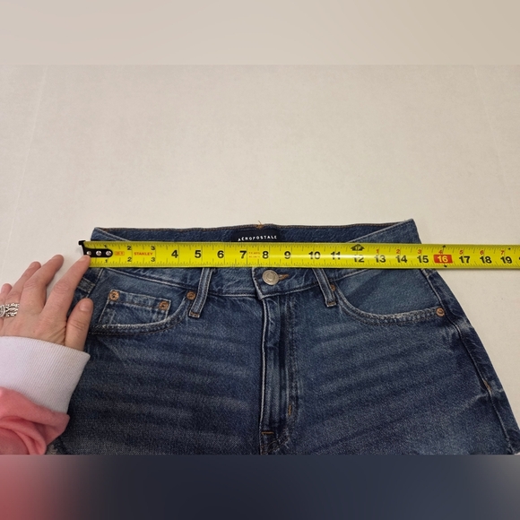 Aeropostale Vintage High Rise Shorty Womens Blue Jean Shorts EUC Size 6 - Picture 7 of 8